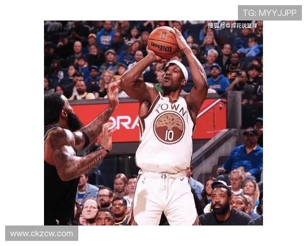 巴特勒盛赞小佩顿智慧超群认为全队皆可从中受益