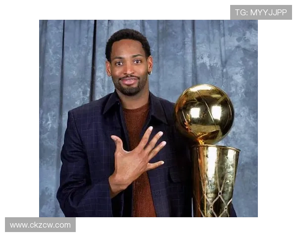 霍里感慨保罗对NBA的贡献遗憾未能夺冠的心声